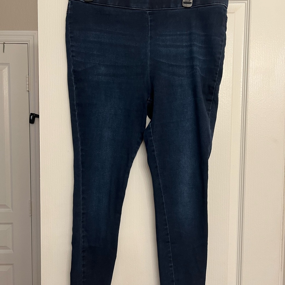 Jennifer Lopez Dark Indigo Skinny Jeans